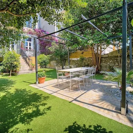 App. Odette Duplex - 500m From The